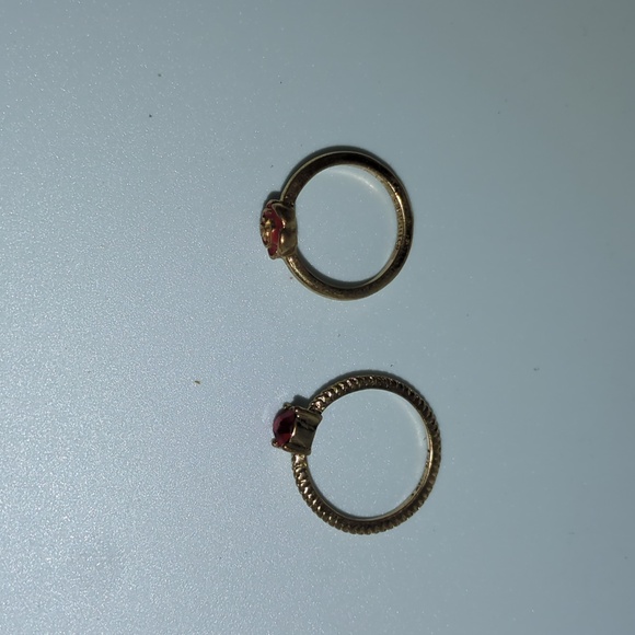 Two rings - Picture 1 of 4